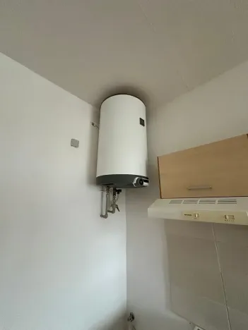 Pronájem bytu 1+1, Děčín, Podmokelská, 40 m2