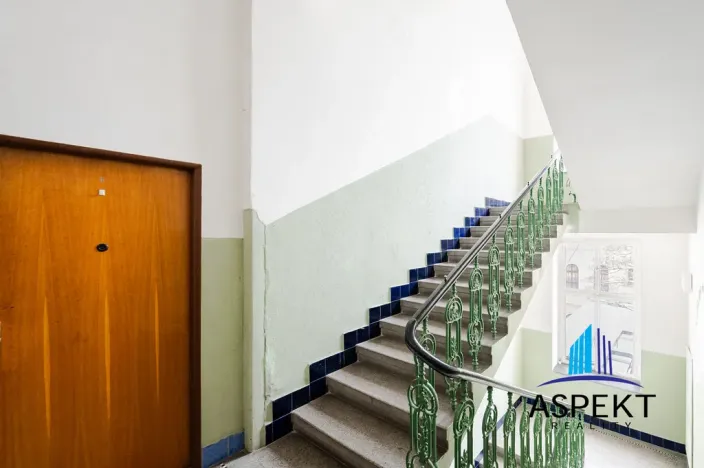 Pronájem bytu 2+1, Praha - Vinohrady, Belgická, 52 m2