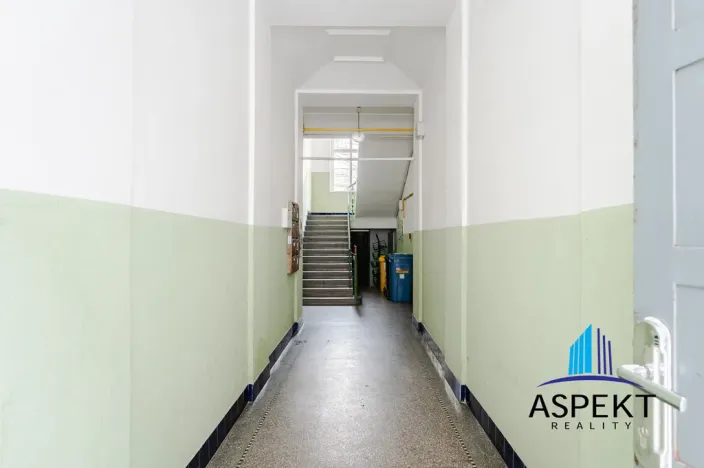 Pronájem bytu 2+1, Praha - Vinohrady, Belgická, 52 m2