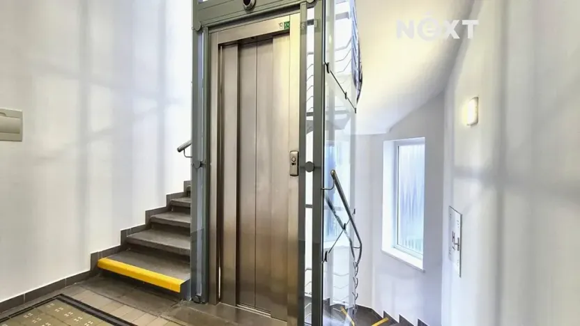 Pronájem kanceláře, Brno, Bezručova, 114 m2