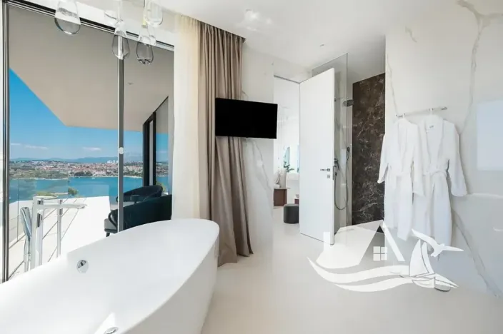 Prodej vily, Split, Chorvatsko, 390 m2