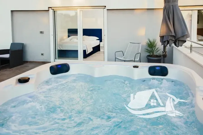 Prodej vily, Podstrana, Chorvatsko, 220 m2