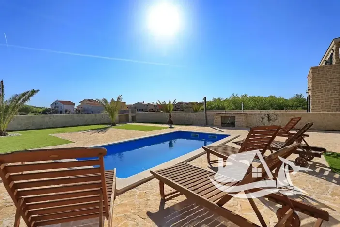 Prodej rodinného domu, Privlaka, Chorvatsko, 150 m2