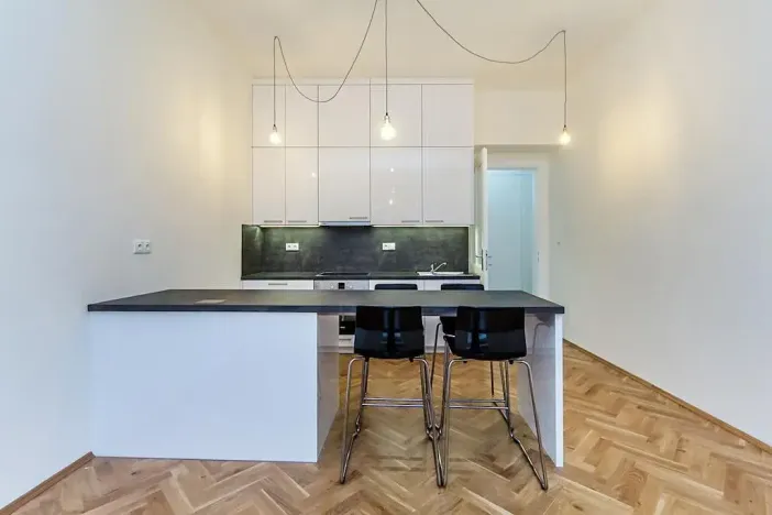 Prodej bytu 2+kk, Praha - Vršovice, Na spojce, 55 m2