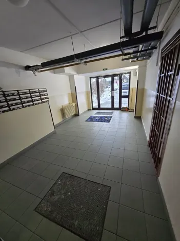 Prodej bytu 1+kk, Praha - Chodov, Majerského, 29 m2