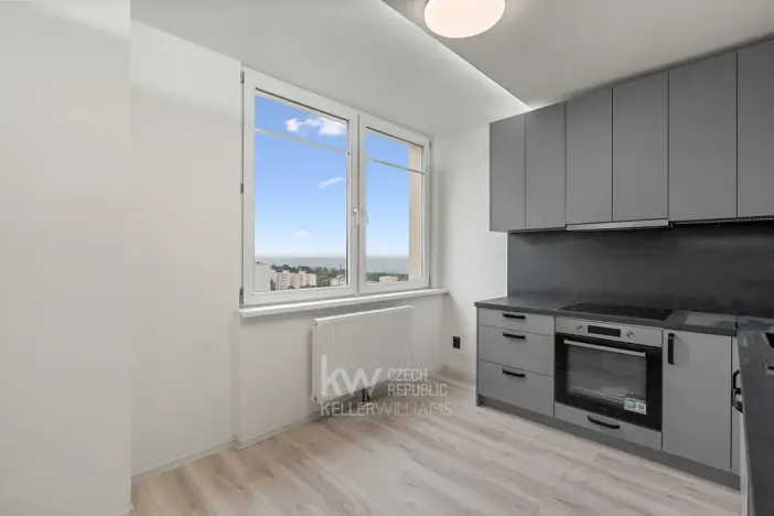 Prodej bytu 1+1, Praha - Troja, Olštýnská, 43 m2