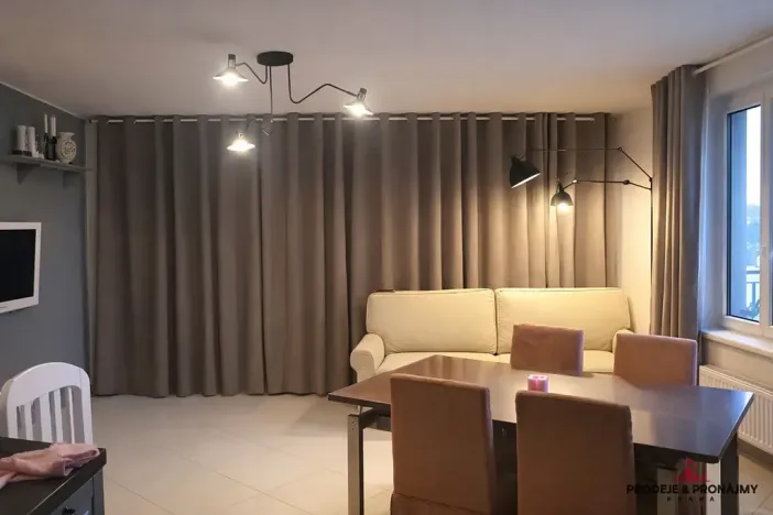 Pronájem bytu 2+kk, Praha - Vysočany, Pod Harfou, 54 m2