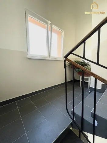 Prodej bytu 2+1, Ostrava, Adamusova, 53 m2