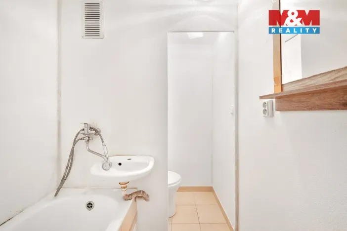 Pronájem bytu 1+1, Ústí nad Labem - Střekov, Žukovova, 35 m2