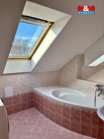 Pronájem bytu 2+kk, Praha - Bubeneč, Terronská, 70 m2