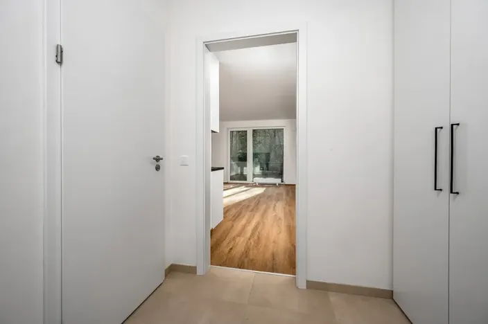 Pronájem bytu 1+kk, Praha - Hostivař, Nurmiho, 42 m2