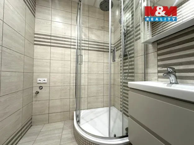 Pronájem bytu 2+1, Chomutov, Blatenská, 51 m2