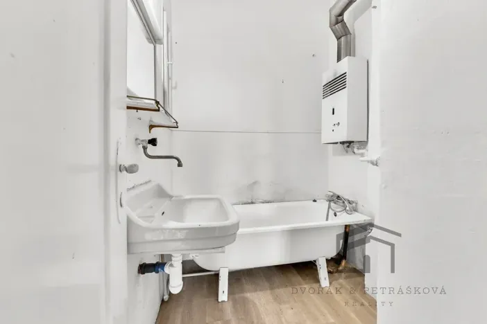 Prodej bytu 2+kk, Praha - Libeň, Prosecká, 47 m2