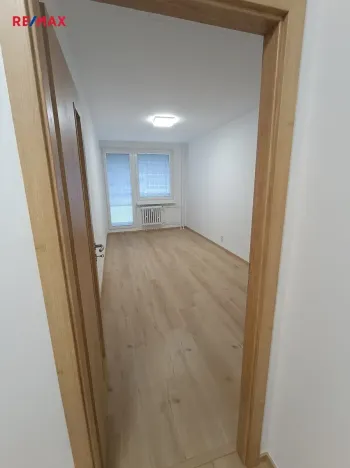 Pronájem bytu 3+kk, Praha - Vršovice, Taškentská, 57 m2