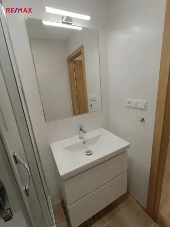 Pronájem bytu 3+kk, Praha - Vršovice, Taškentská, 57 m2