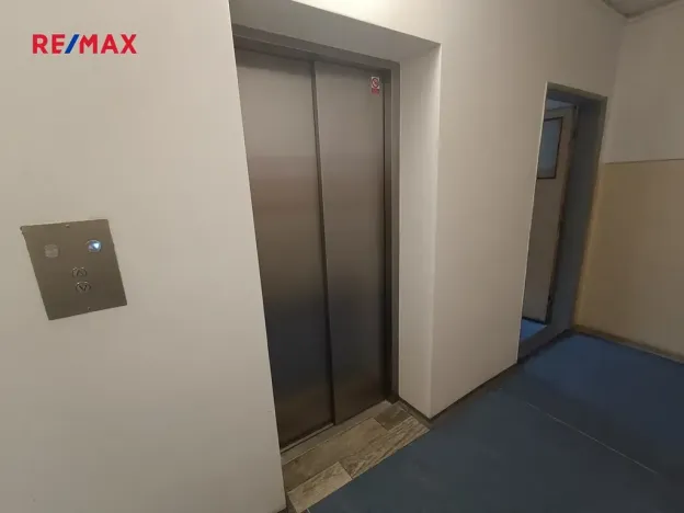 Pronájem bytu 3+kk, Praha - Vršovice, Taškentská, 57 m2