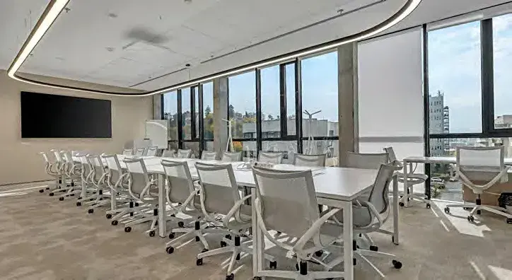 Pronájem kanceláře, Praha - Modřany, Mezi vodami, 1220 m2