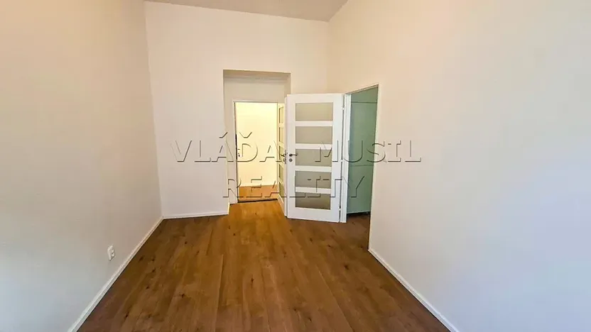 Pronájem bytu 1+1, Praha - Libeň, Novákových, 37 m2