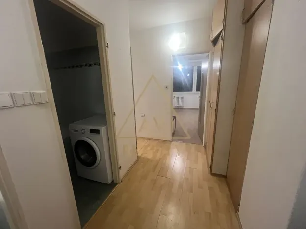 Pronájem bytu 2+kk, Praha - Žižkov, Na Jarově, 42 m2