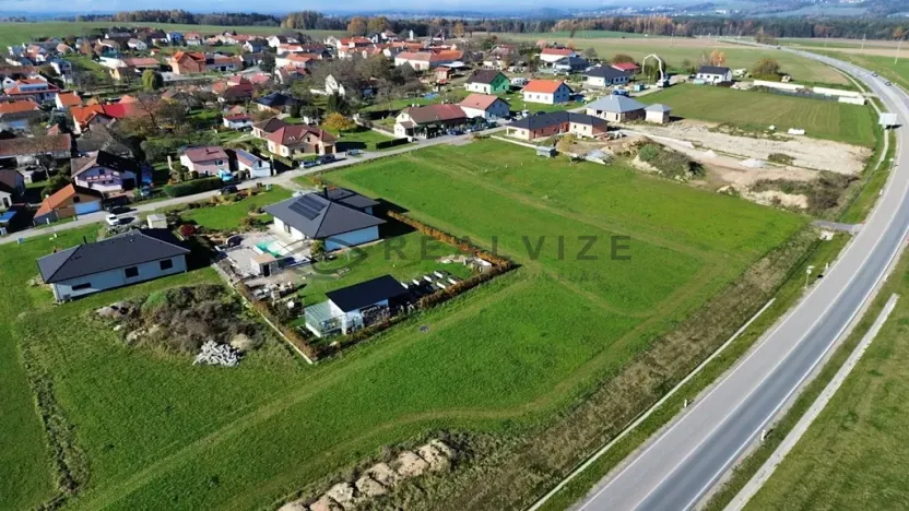 Prodej pozemku pro bydlení, Strážkovice, 2274 m2