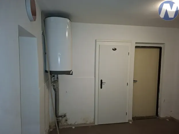 Pronájem obchodního prostoru, Vlachovo Březí, náměstí Svobody, 50 m2