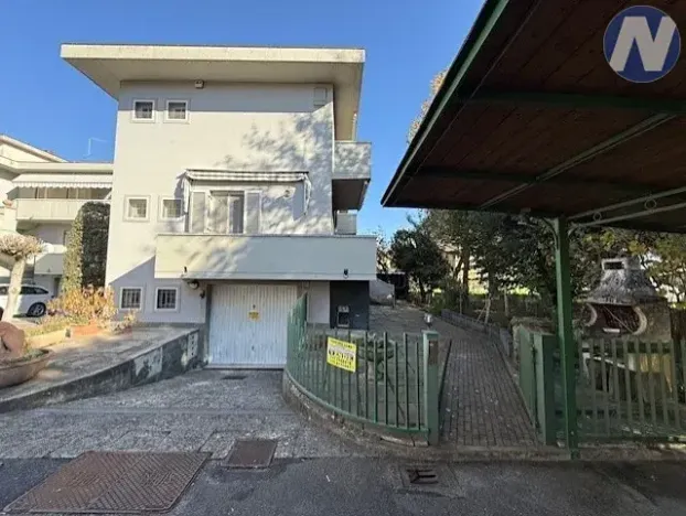 Prodej rodinného domu, Civitella in Val di Chiana, Itálie, 220 m2