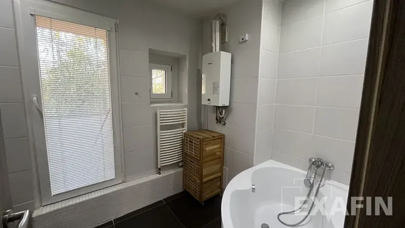 Pronájem bytu 3+kk, Praha - Kobylisy, Služská, 82 m2