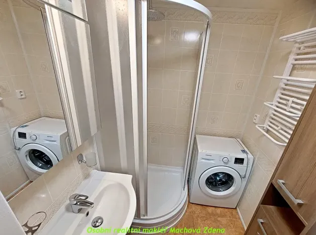 Pronájem bytu 2+kk, Praha - Háje, Brechtova, 51 m2