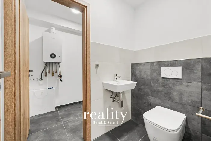 Pronájem bytu 2+kk, Jihlava, Na Nivách, 66 m2