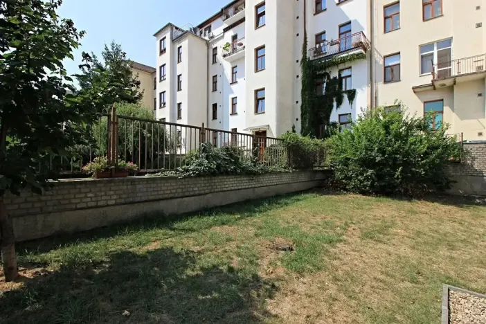 Pronájem bytu 1+kk, Brno, Křídlovická, 31 m2