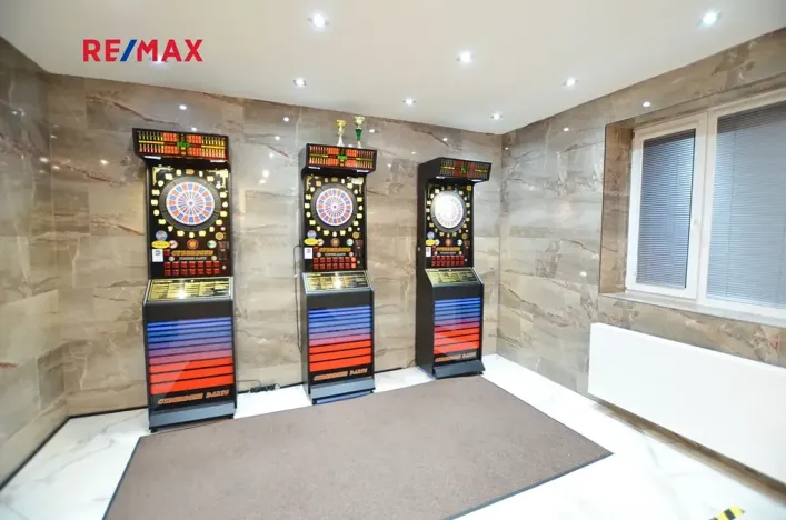 Pronájem restaurace, Orlová, Slezská, 250 m2