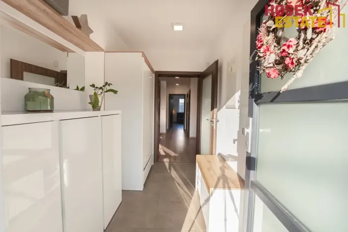 Prodej rodinného domu, Ochoz u Brna, Pod Skalkou, 156 m2