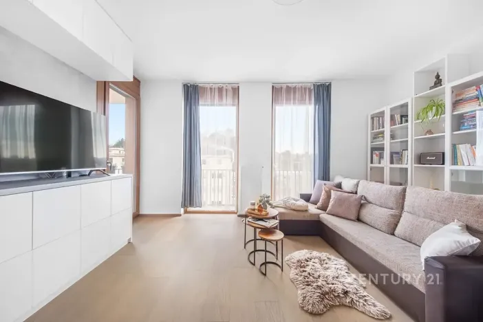 Prodej bytu 2+kk, Praha - Modřany, Vrátnická, 51 m2