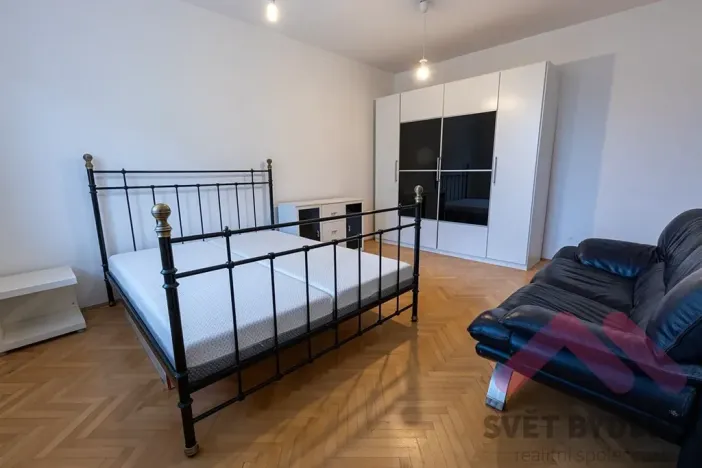 Pronájem bytu 1+1, Praha - Záběhlice, Na Chodovci, 39 m2