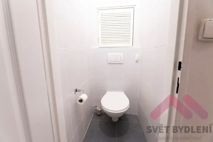 Pronájem bytu 1+1, Praha - Záběhlice, Na Chodovci, 39 m2