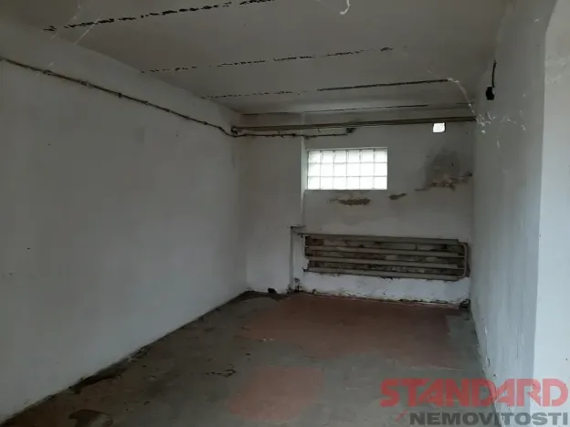 Pronájem komerční nemovitosti, Lužany, 50 m2