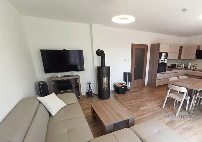 Pronájem rodinného domu, Vyžlovka, U Pískovny, 142 m2