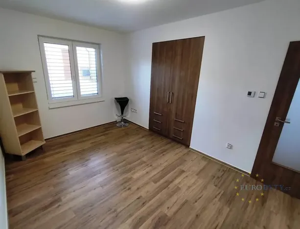 Pronájem rodinného domu, Vyžlovka, U Pískovny, 142 m2