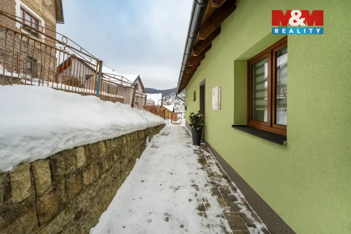 Prodej rodinného domu, Tanvald, Poštovní, 179 m2