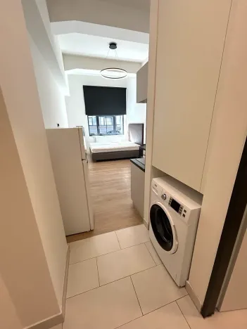 Pronájem bytu 1+kk, Praha - Vysočany, Poděbradská, 28 m2
