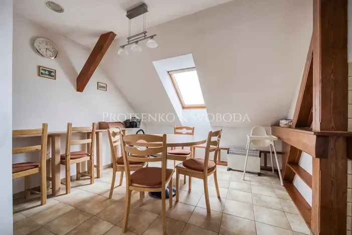 Prodej apartmánu, Nová Pec, 330 m2