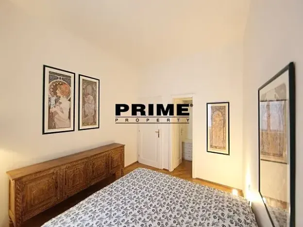 Pronájem bytu 3+1, Praha - Nové Město, Odborů, 104 m2