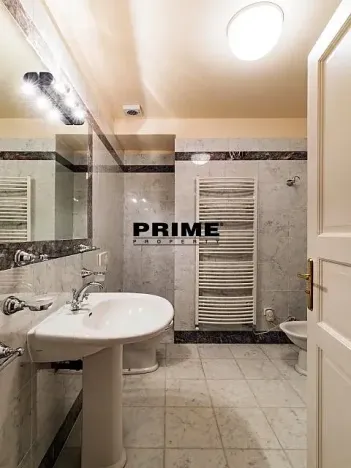 Pronájem bytu 3+1, Praha - Vinohrady, Polská, 105 m2