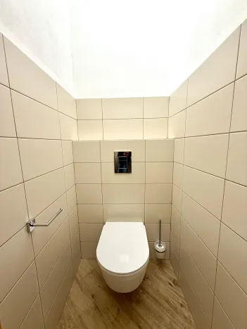 Pronájem skladu, Praha - Malá Strana, Malostranské náměstí, 210 m2