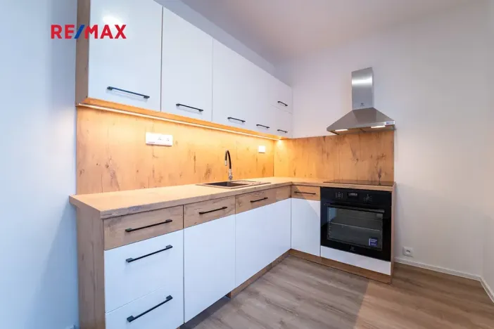 Prodej bytu 3+1, Nymburk, Jiřího Wolkera, 59 m2