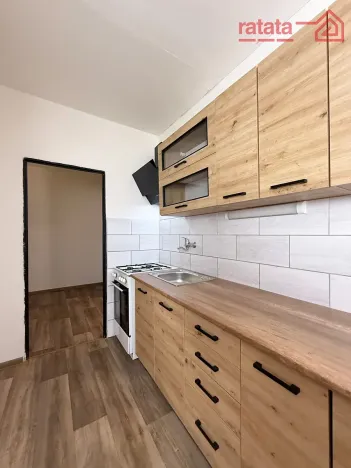 Pronájem bytu 2+1, Chomutov, Dřínovská, 62 m2