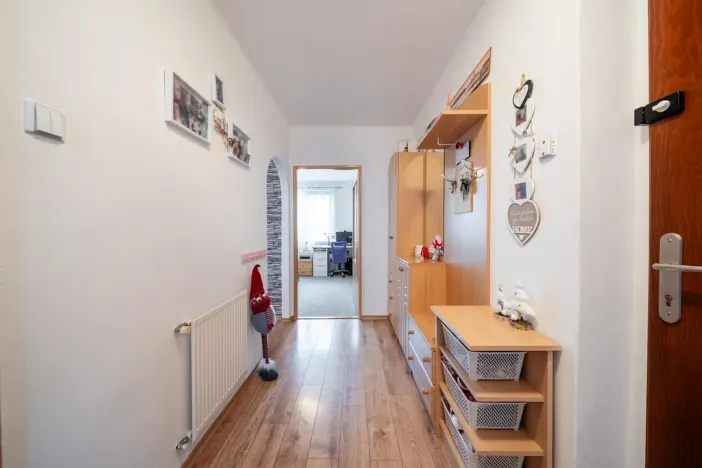 Prodej bytu 3+1, Lásenice, 60 m2