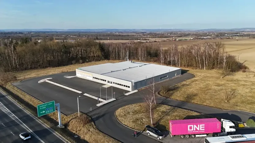 Prodej výrobních prostor, Cheb, 2435 m2