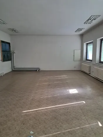 Pronájem kanceláře, Skuteč, Husova, 69 m2