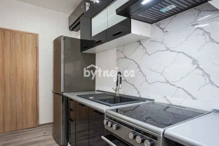 Pronájem bytu 2+kk, Louny, Jablonského, 41 m2